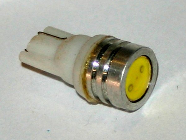Светодиодная безцокольная лампа белого света с радиатором, DC 12V, LW-0003W